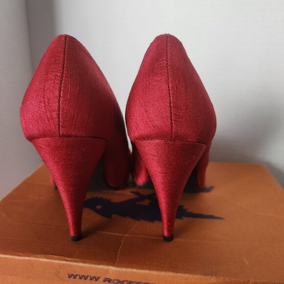 Rocket Dog Red Silk Pump - Picture 3 of 6